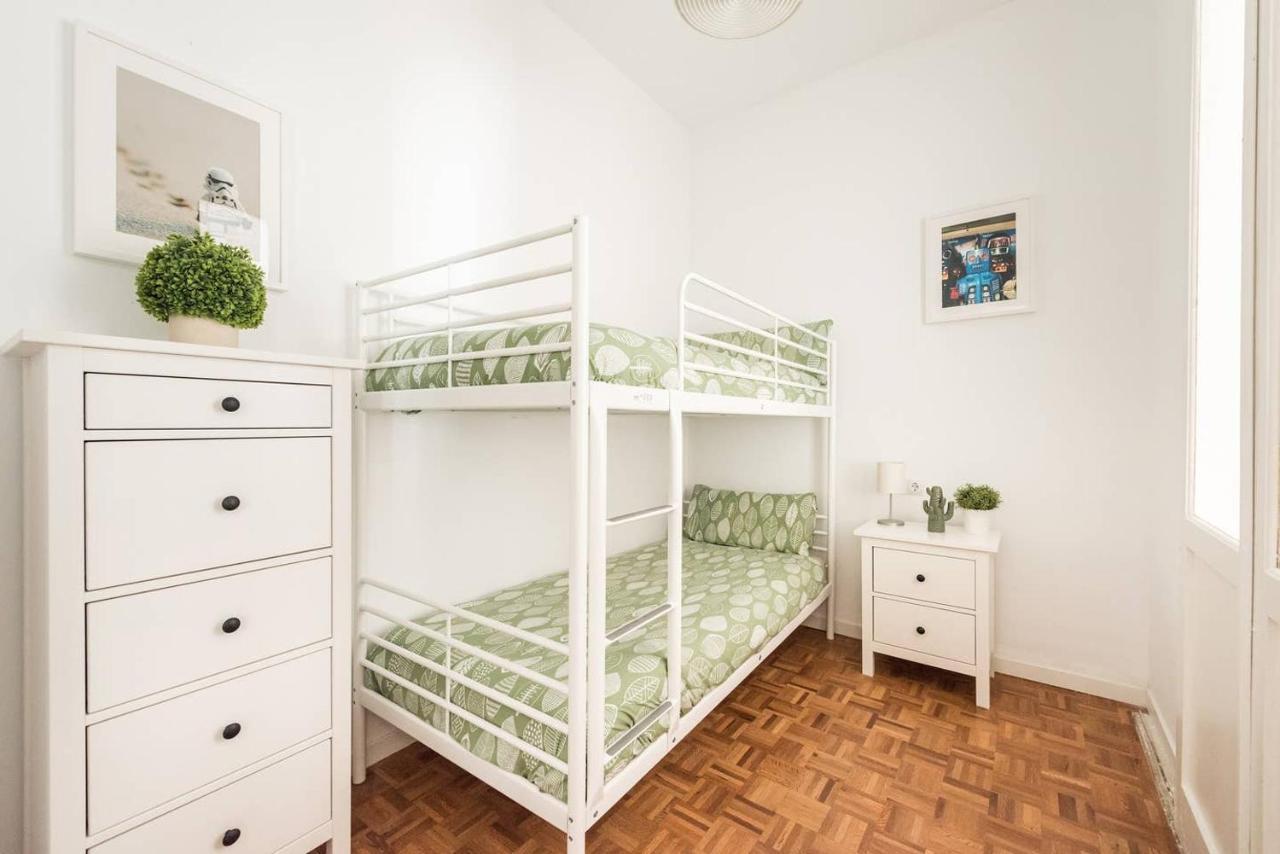 Apartamentos En Sol, Madrid Centro ภายนอก รูปภาพ